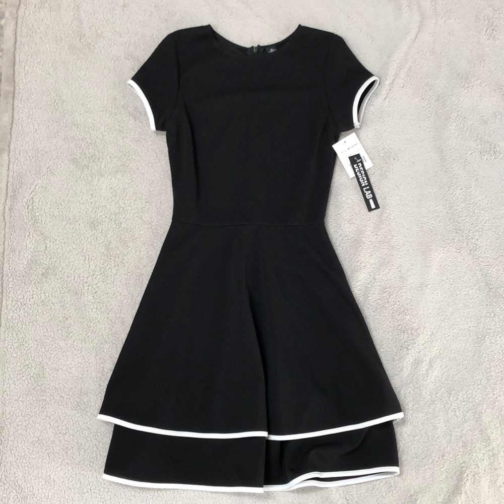 Design Lab New Black dress with white trimmed edging. Size XS.